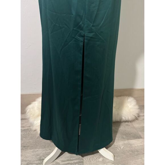 NBD NWT Corona Emerald green sleeveless gown M - Picture 6 of 9